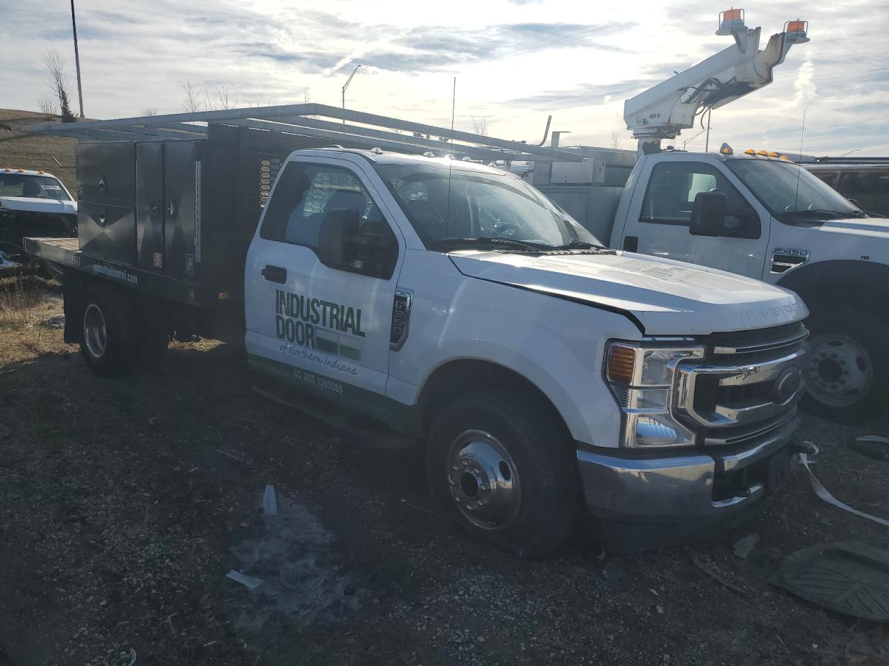 Ford F-350 Super Duty Image 6