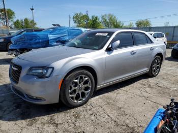  Salvage Chrysler 300