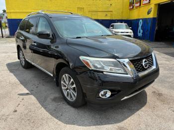  Salvage Nissan Pathfinder