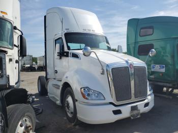  Salvage Kenworth T680