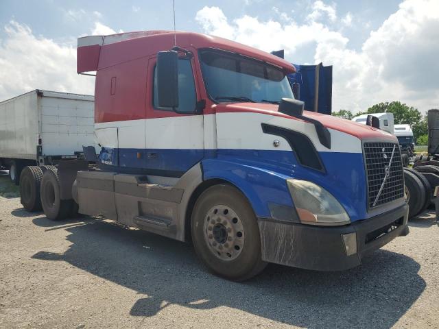  Salvage Volvo Vnl