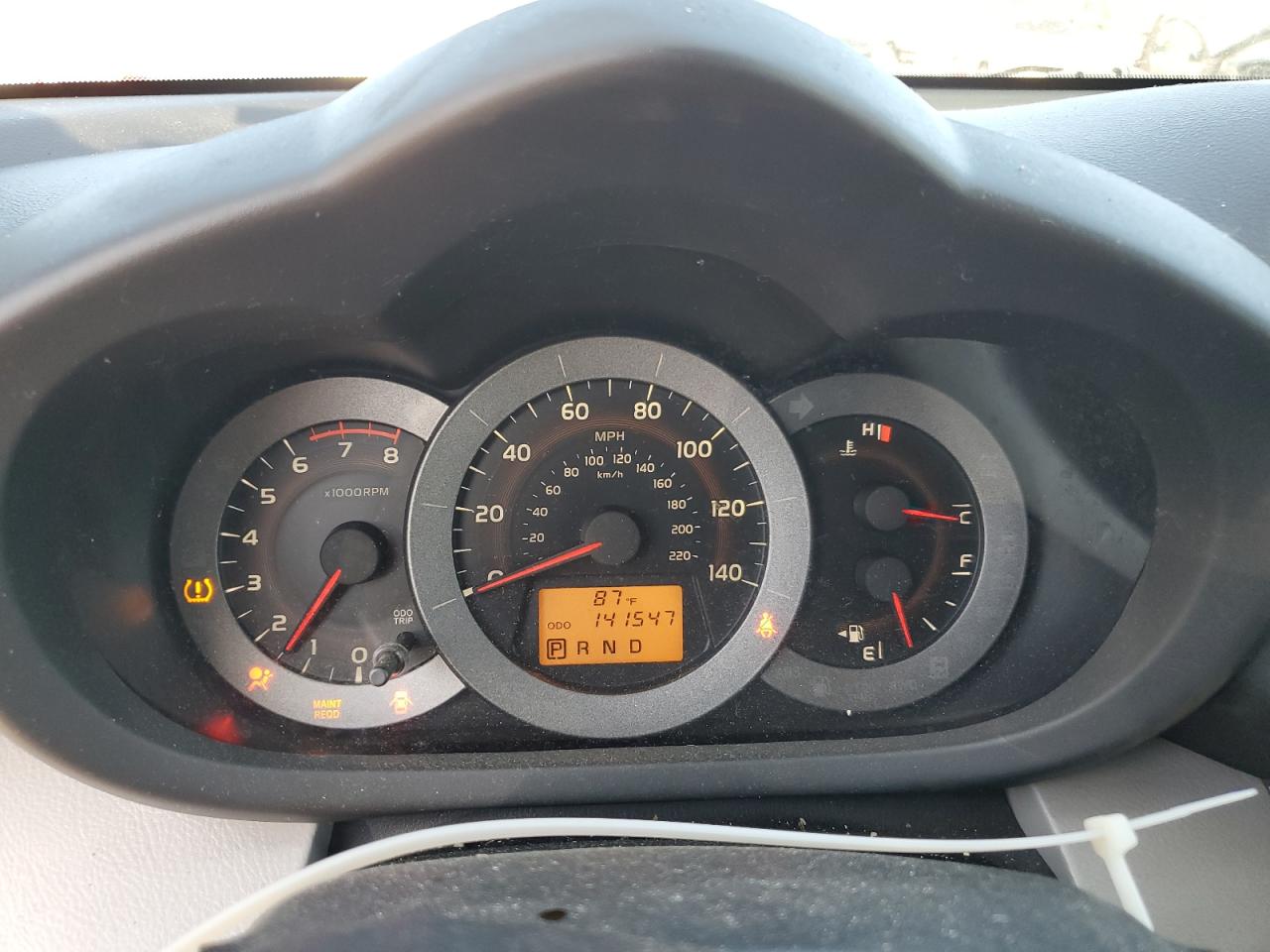 Toyota RAV4 Limited Image 9