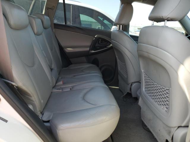 Toyota RAV4 Limited Image 11