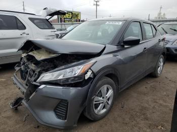  Salvage Nissan Kicks