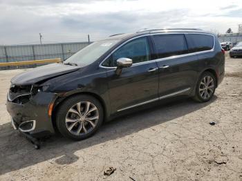  Salvage Chrysler Pacifica