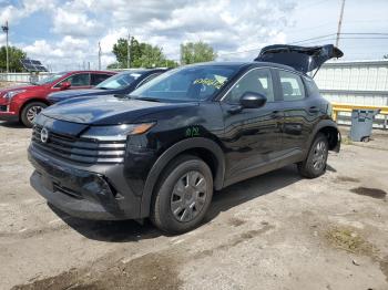  Salvage Nissan Kicks