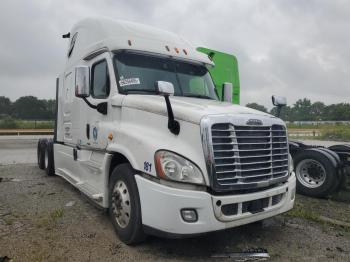  Salvage Freightliner Cascadia
