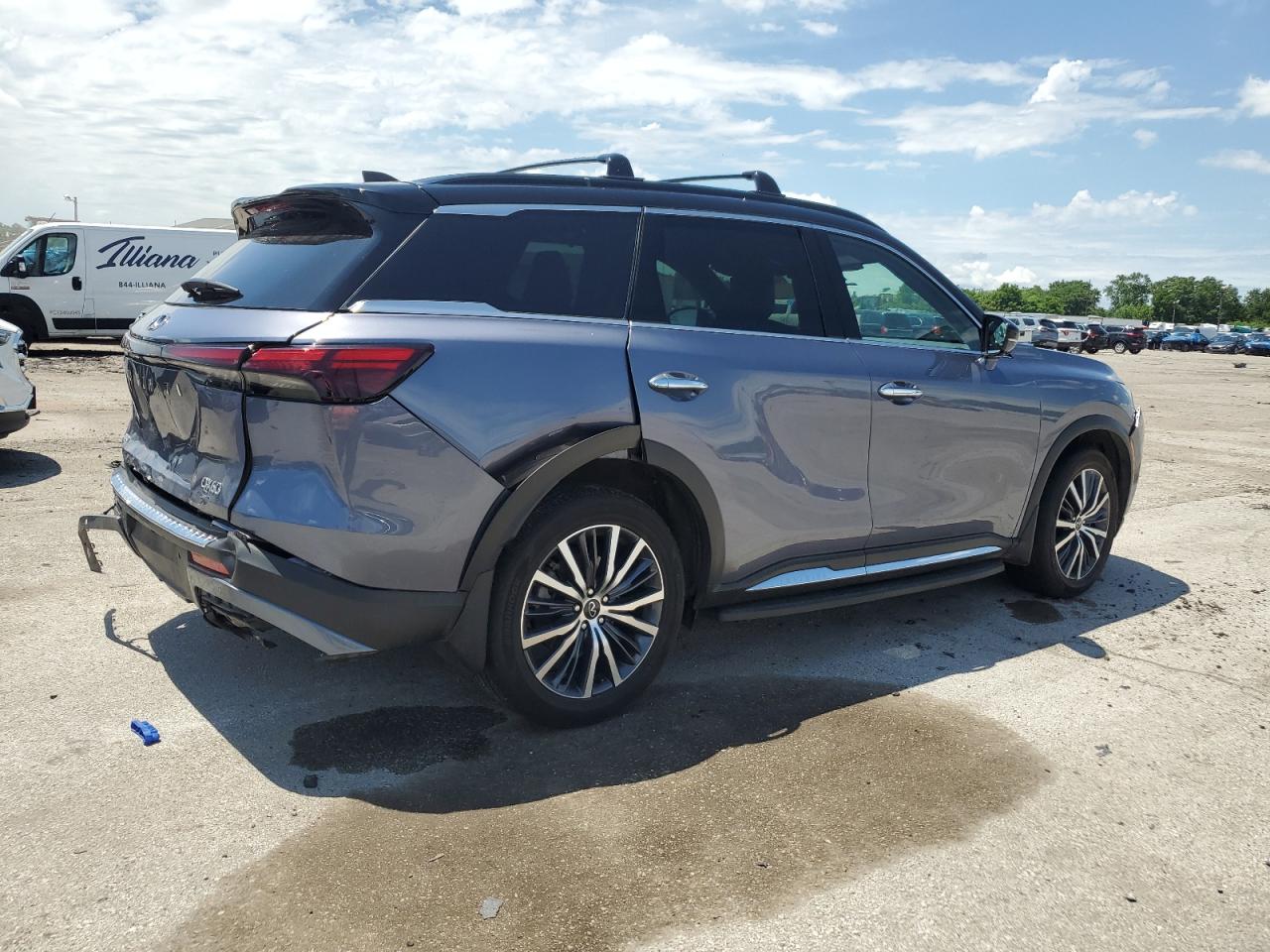 INFINITI Qx Autograph Image 4