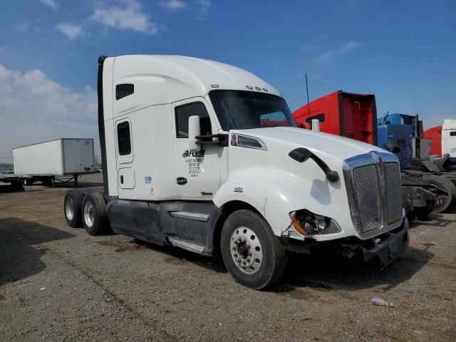 Salvage Kenworth Constructi