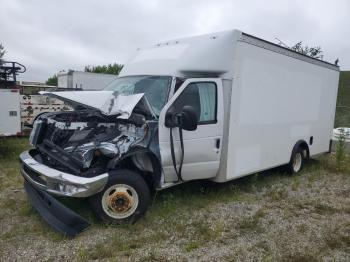  Salvage Ford Econoline E350 Super Duty