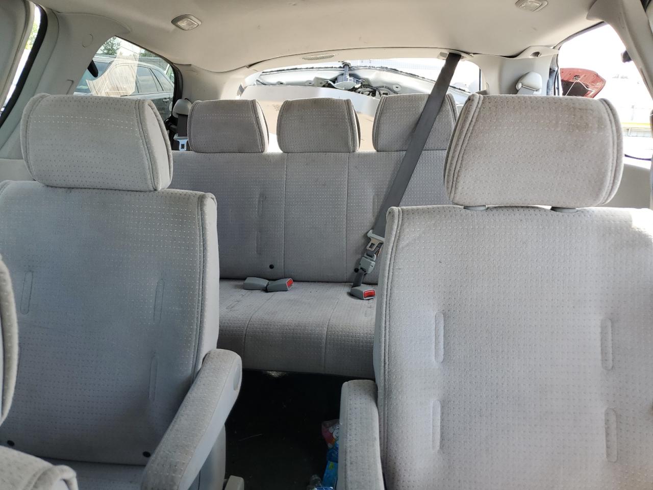 Nissan Quest S Image 10