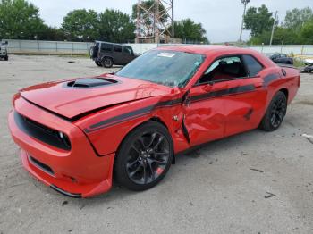  Salvage Dodge Challenger