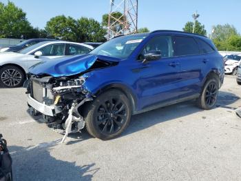  Salvage Kia Sorento