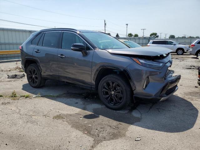 Toyota RAV4 Xse Image 11