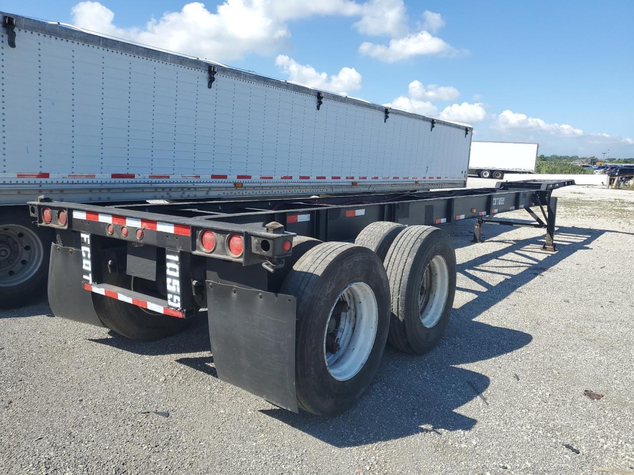 Monon Trailer Image 3