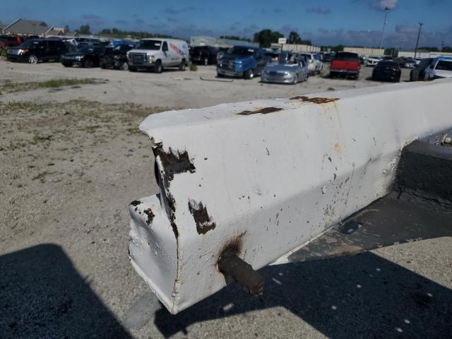 Monon Trailer Image 7