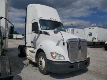  Salvage Kenworth T680