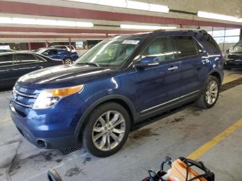  Salvage Ford Explorer