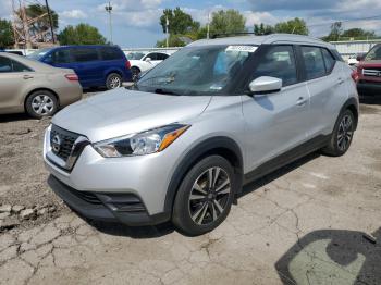  Salvage Nissan Kicks