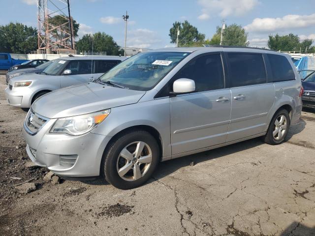  Salvage Volkswagen Routan