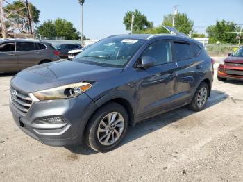  Salvage Hyundai TUCSON