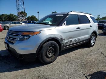  Salvage Ford Explorer
