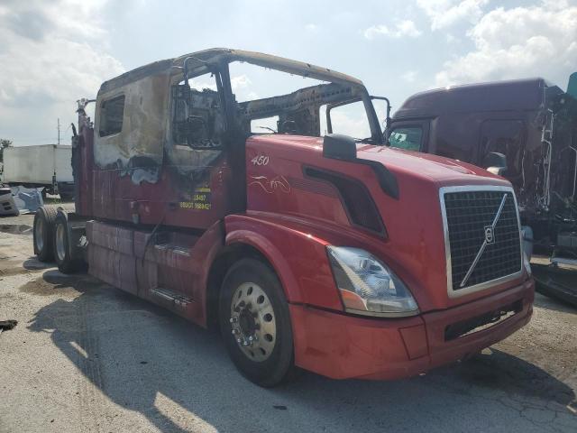  Salvage Volvo Vn