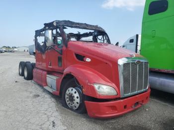  Salvage Peterbilt 587