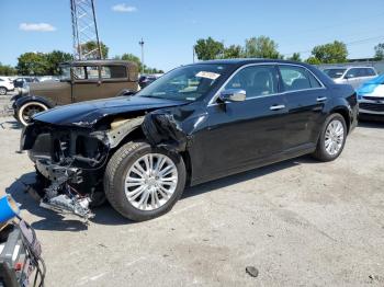  Salvage Chrysler 300