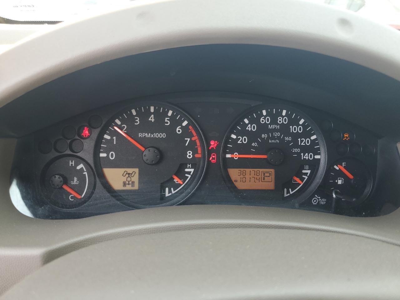 Nissan Frontier S Image 9