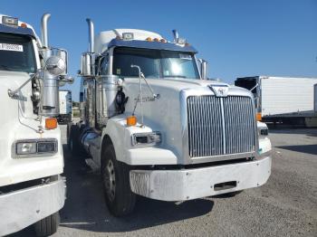  Salvage Western Star Auto Ca Convention