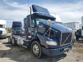  Salvage Volvo Vnm