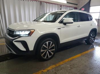  Salvage Volkswagen Taos