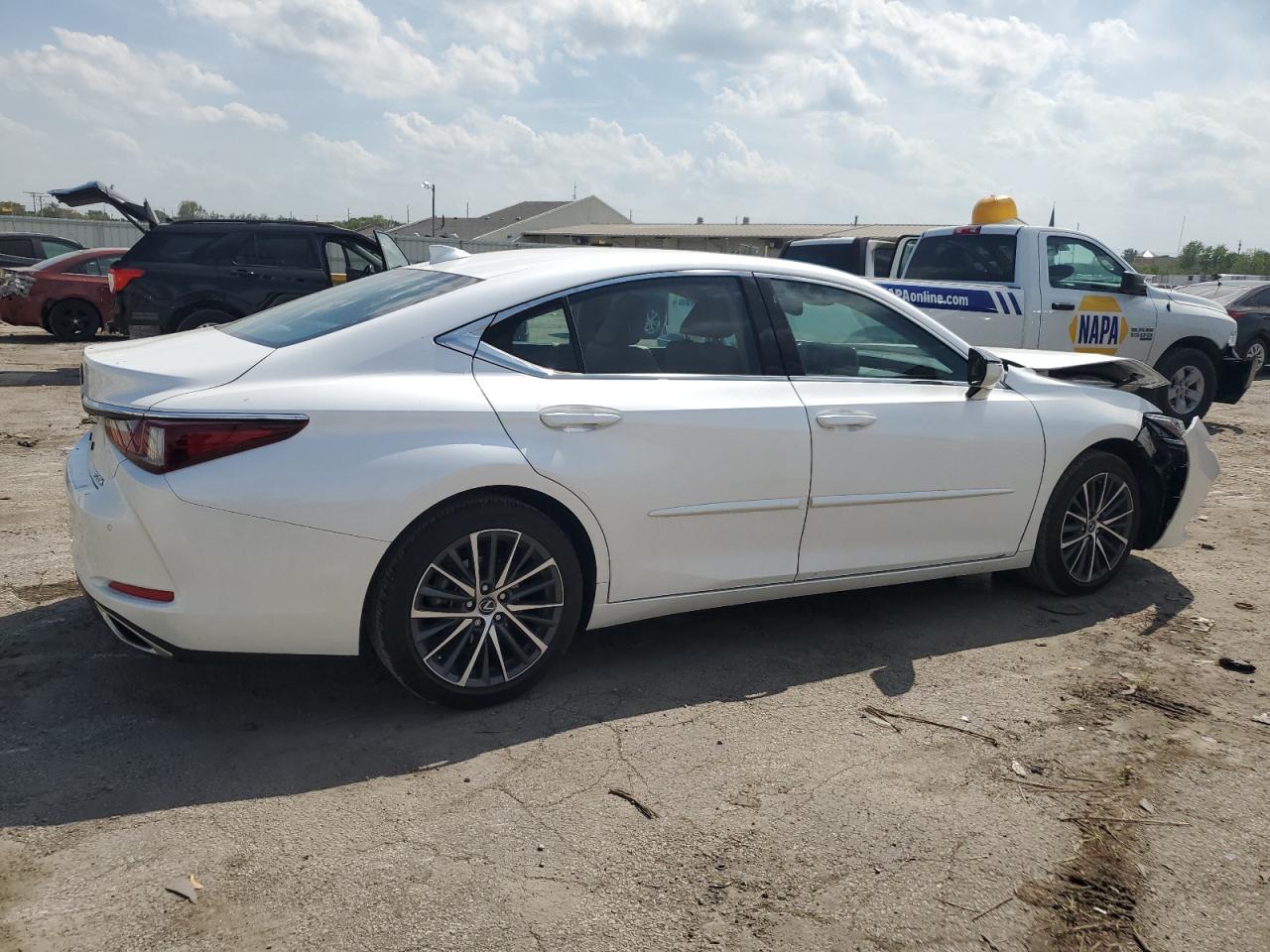 Lexus Es 350 Base Image 10