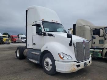 Salvage Kenworth T680