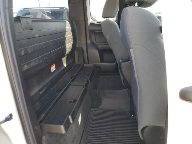 Toyota Tacoma Access Cab Image 11