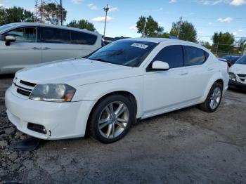  Salvage Dodge Avenger