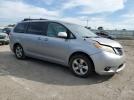 Toyota Sienna Le Image 3