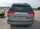 Toyota Sienna Le Image 5