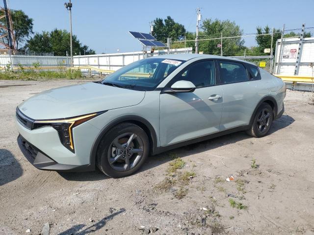  Salvage Kia K4 Lx