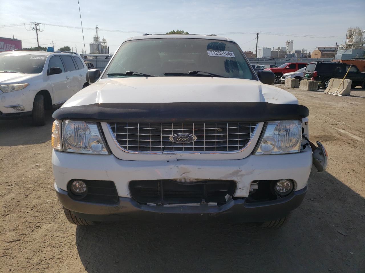 Ford Explorer Xlt Image 12