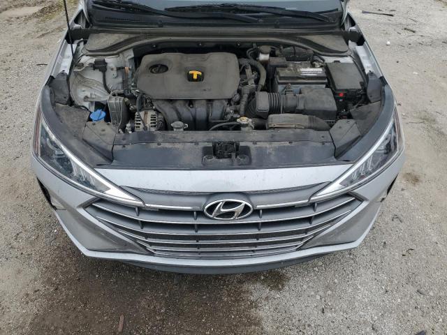 Hyundai ELANTRA Sel Image 5