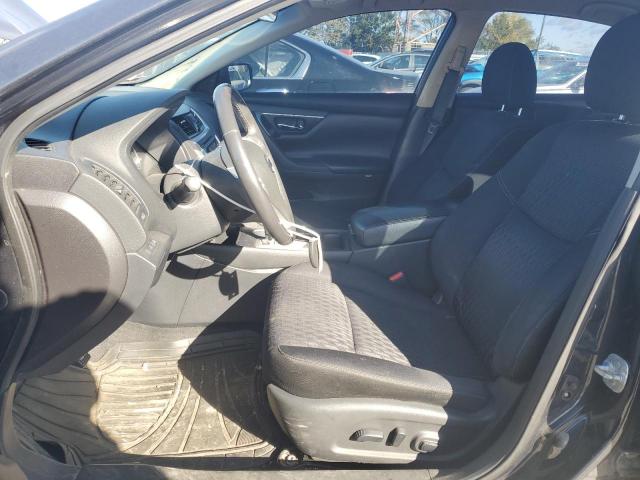 Nissan Altima 2.5 Image 2