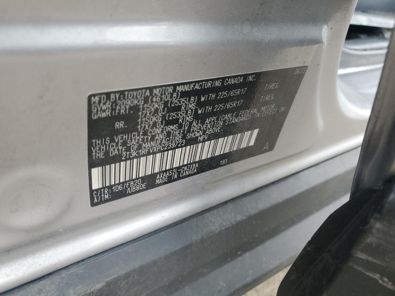 Toyota RAV4 Le Image 5