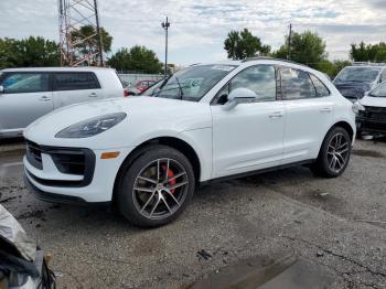  Salvage Porsche Macan