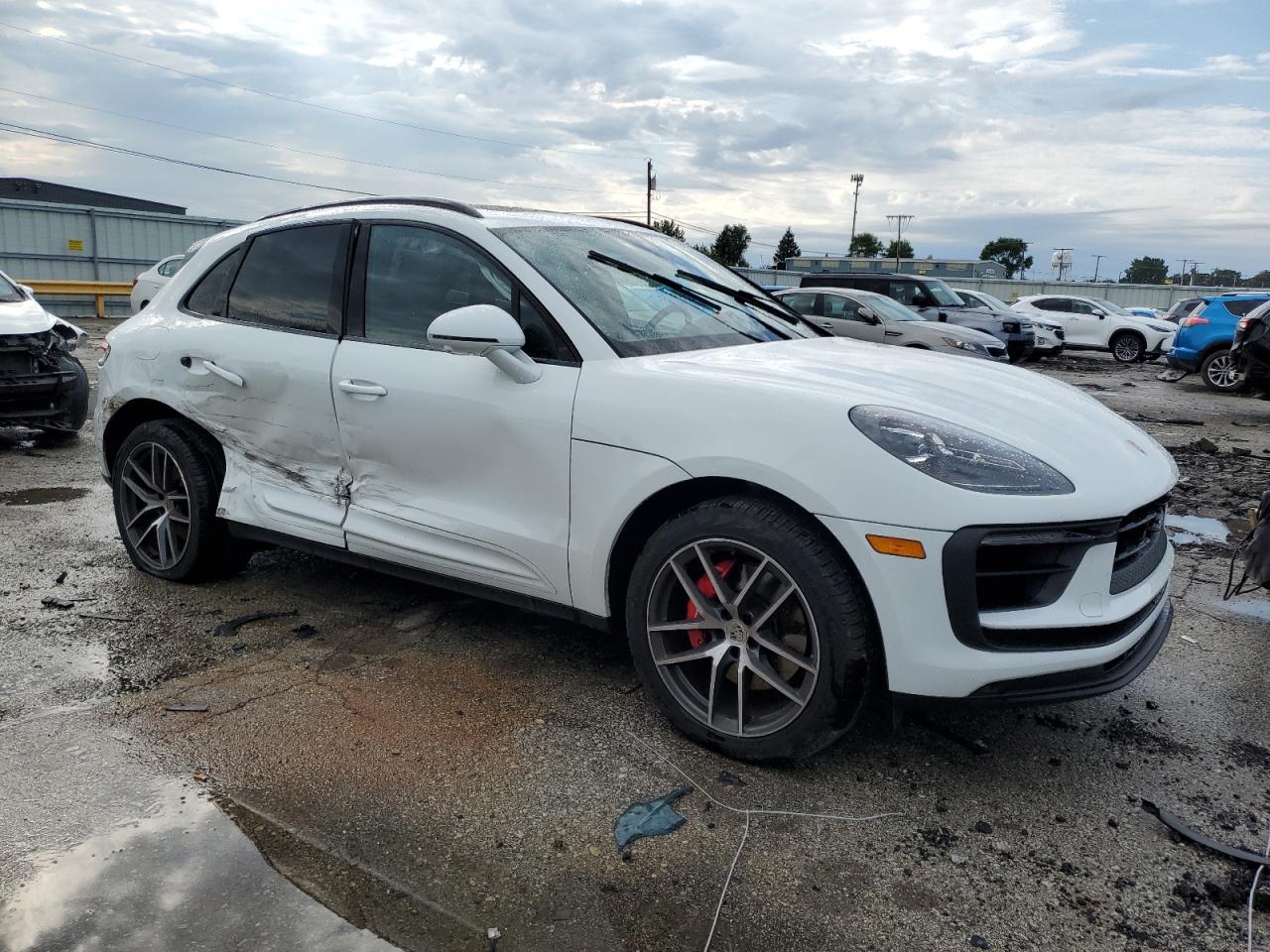 Porsche Macan S Image 13
