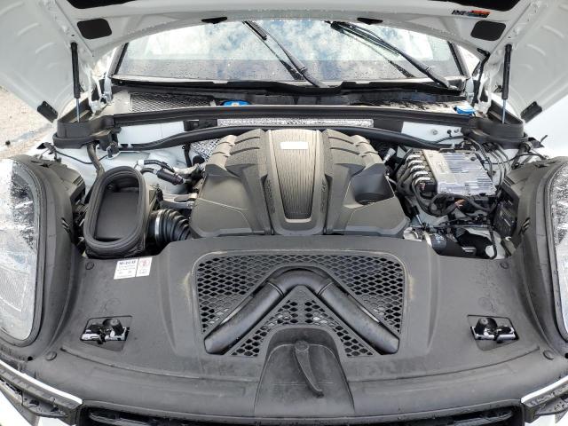 Porsche Macan S Image 8