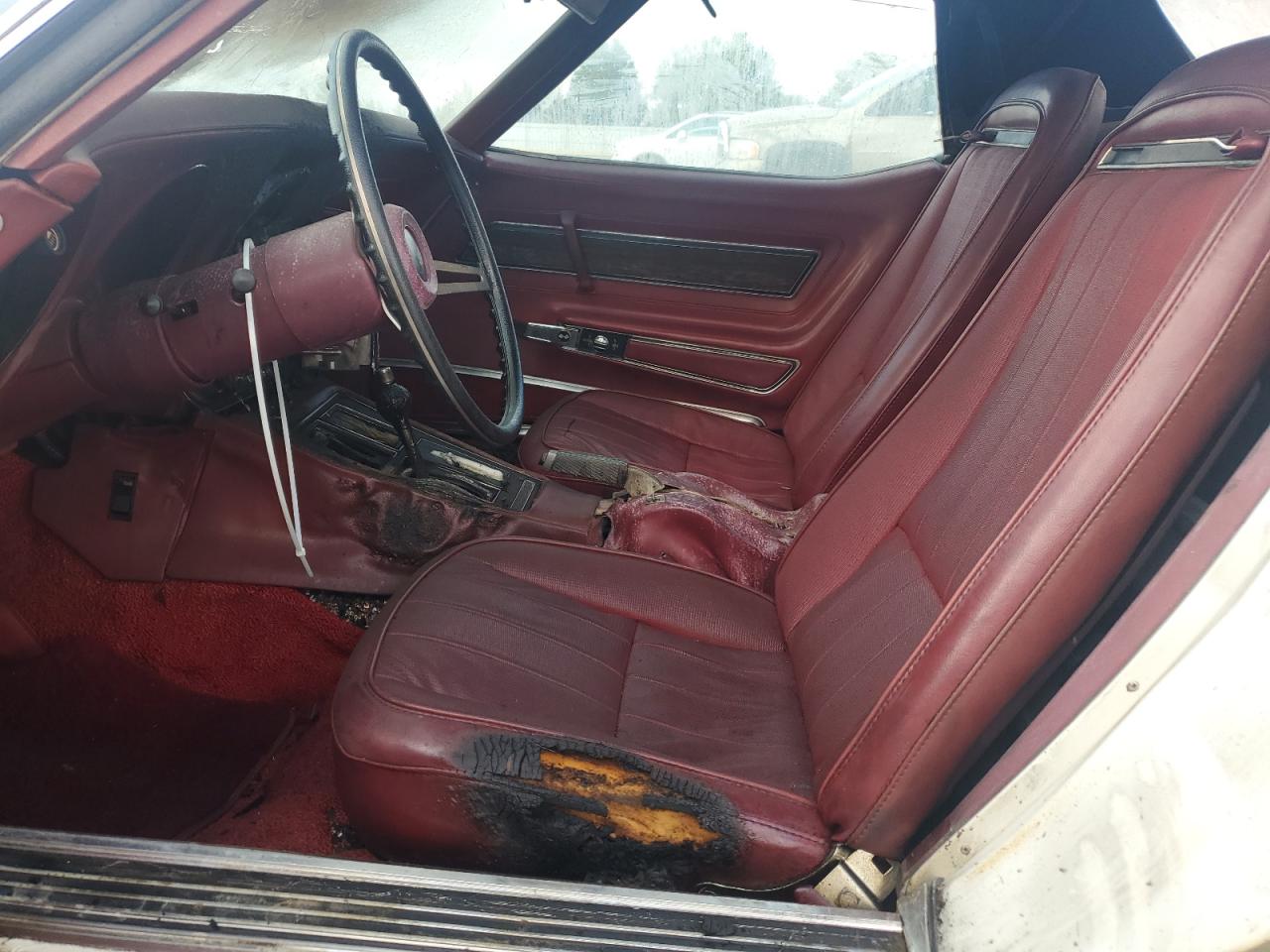 Chevrolet Corvette Image 10