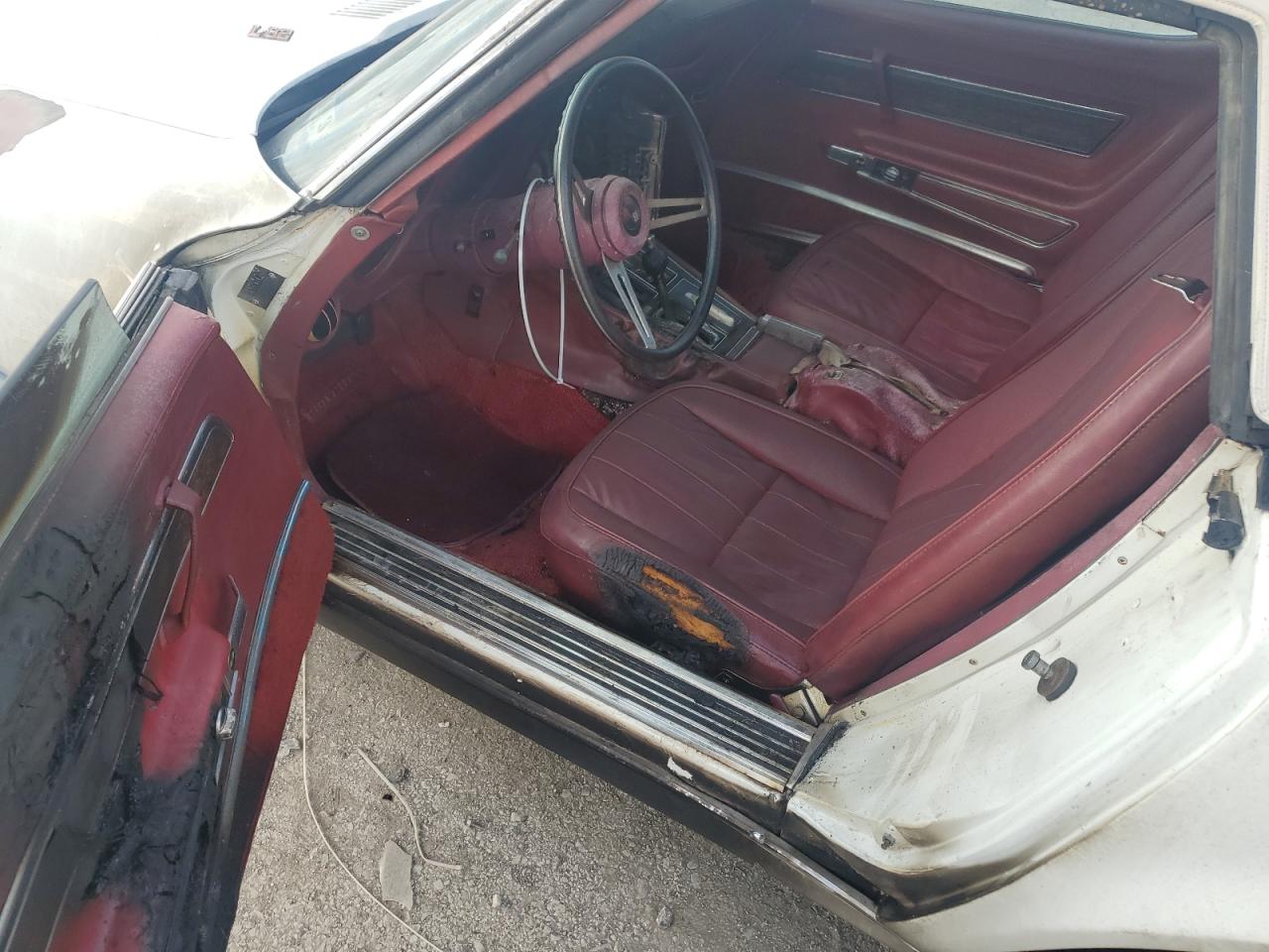 Chevrolet Corvette Image 8