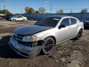  Salvage Dodge Avenger